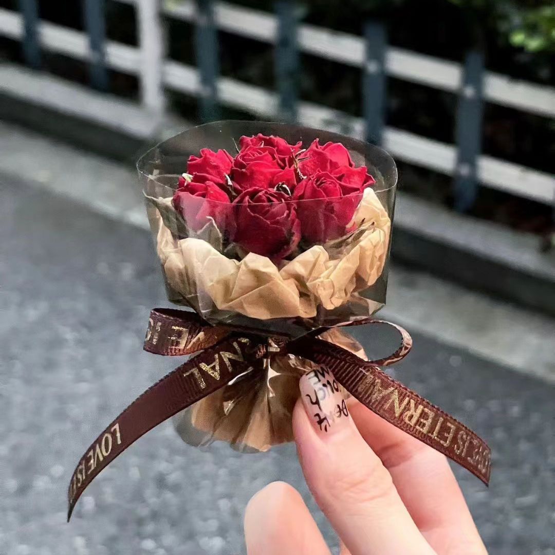 mini bouquet eternal life car interior decoration air outlet senior girl decoration gift aromatherapy car rose dried flower