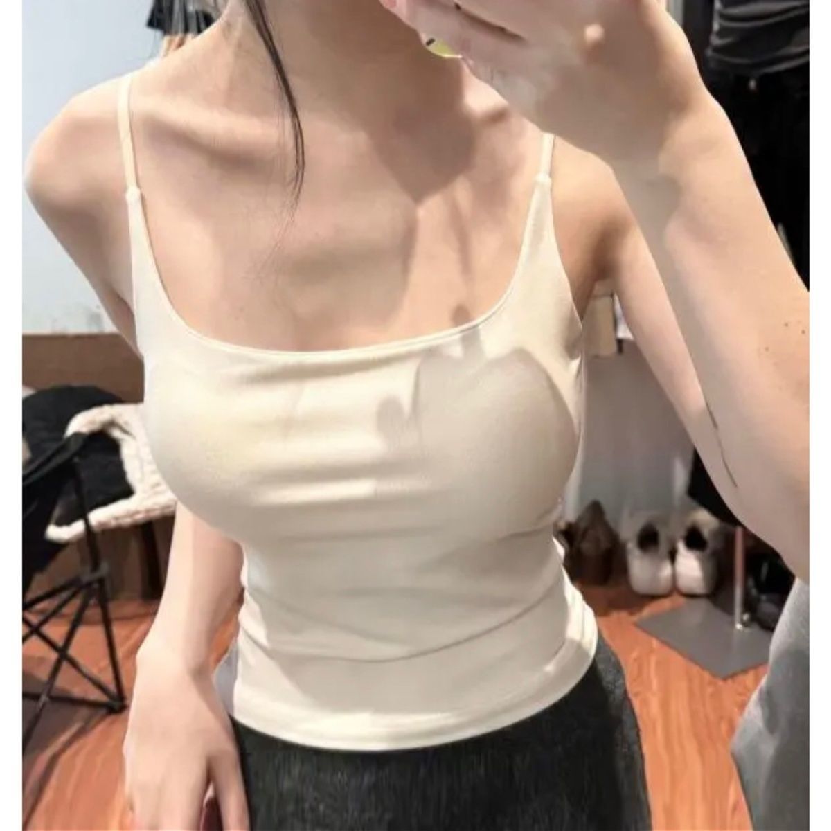 women‘s korean-style modal camisole with chest pad and beauty back inner wear outer wear slim fit slimming spaghetti straps top