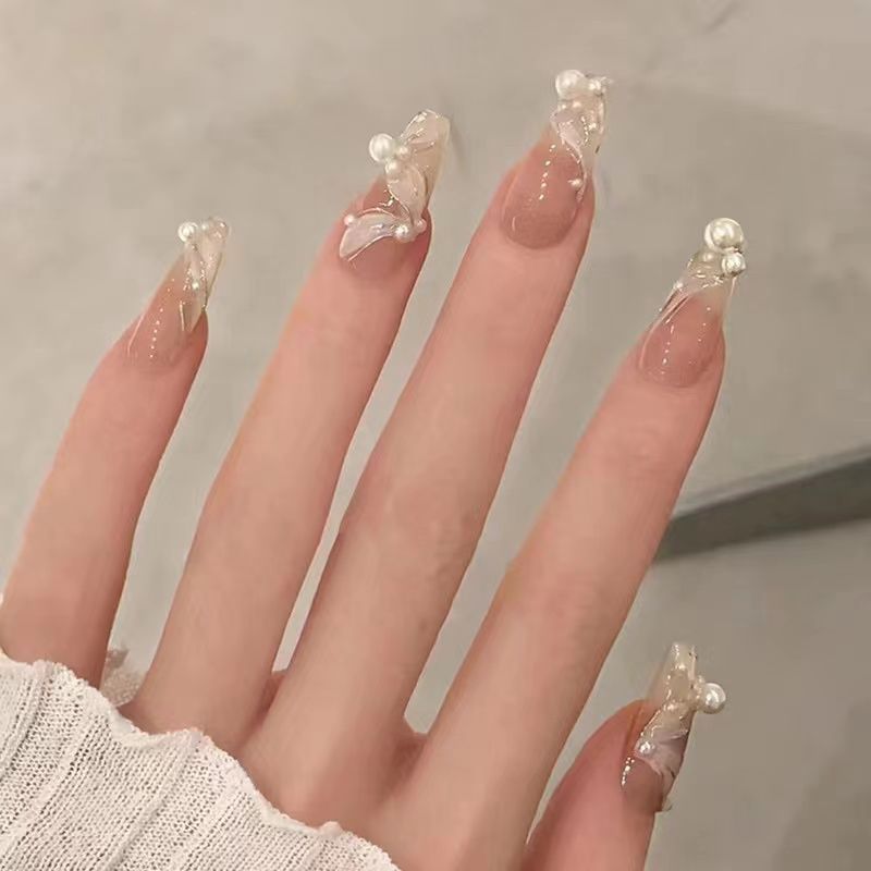 internet celebrity wear armor new popur wearable nail stiers detachable spring student white fake nails