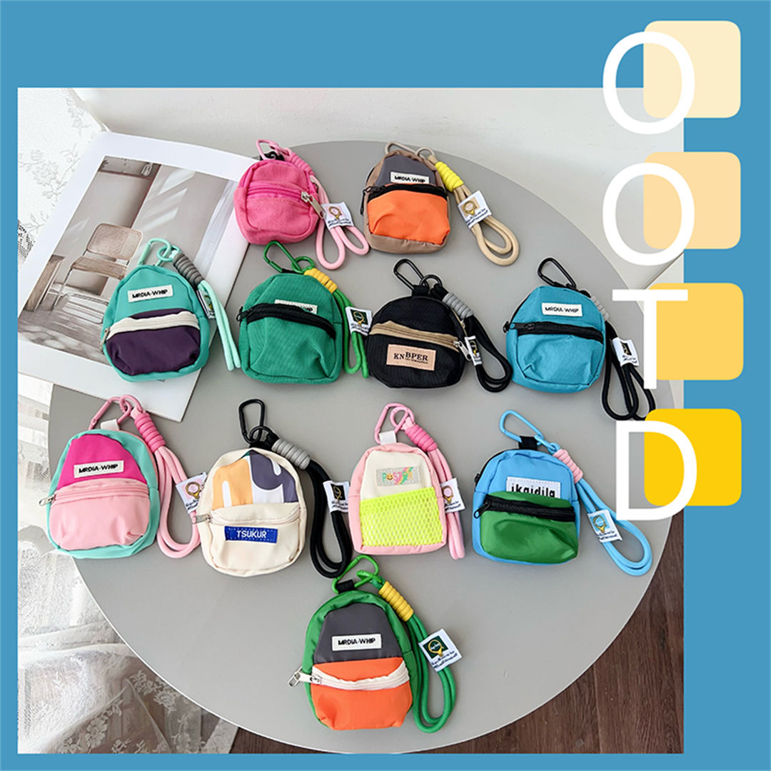 trendy brand popular key case cute earphone bag children coin purse mini small bag lanyard exquisite small bookbag