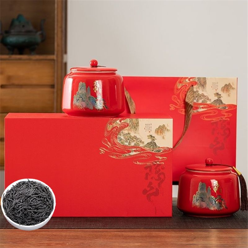 2024 new tea fragrant lapsang souchong red tea high-end ceramic pot new year festival gift box for elders