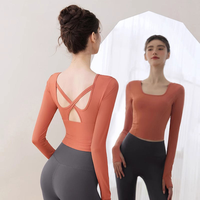 2024 new yoga wear women‘s top with chest pad high-grade pilates training clothes fitness suit autumn and winter long sleeve