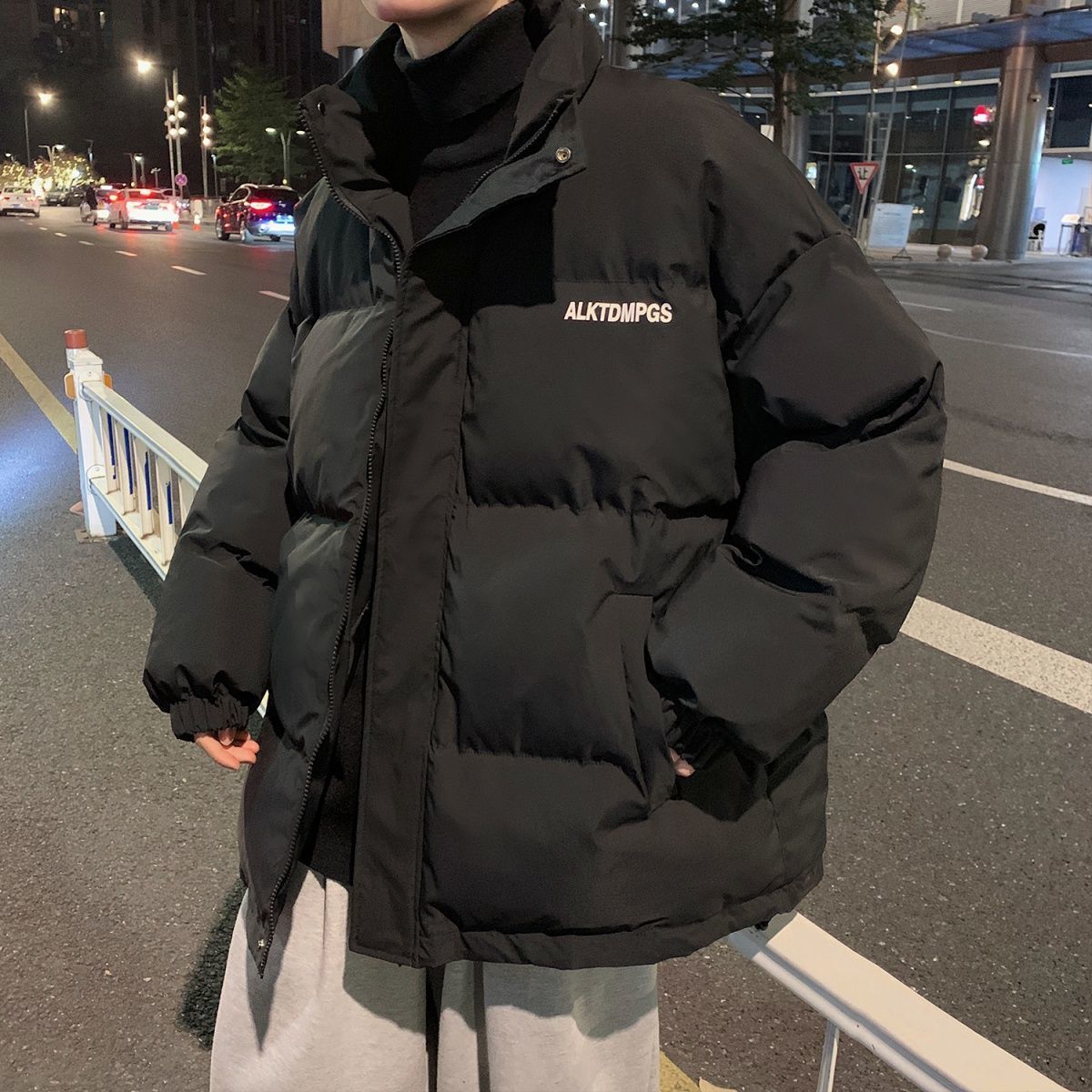 stand-up collar down jacket men‘s coat hooded trend loose winter clothes thickened hong kong style student handsome cold-proof bread coat