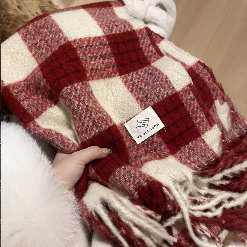 women‘s scarf autumn and winter 2024 new all-match shawl red new year atmosphere student high-grade plaid scarf