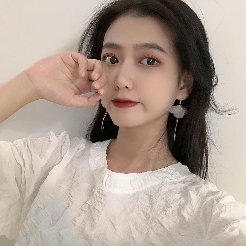 Yongsheng Petal Earrings Korean Temperament 2021 New Fashion Earrings Non-Piercing Ear Clip Super Girl Gas Earrings