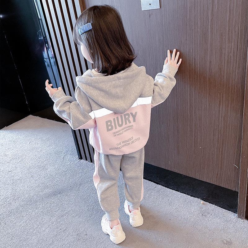 baby girls‘ spring and autumn suit 2023 new children‘s online red children‘s clothing girls‘ fashionable sports casual two-piece suit