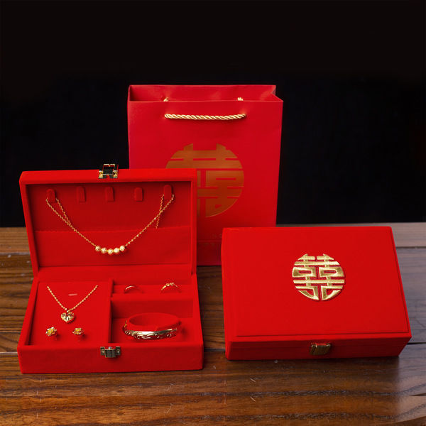 new high-end red fleece embroidered three gold jewelry box marriage engagement gold jewelry box hardware box ring necklace box