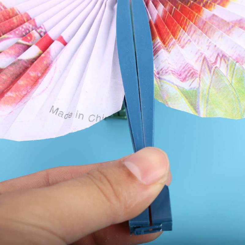 100 Paper Fan Chinese Style Small Fan Wechat Business Street Sweeping Small Gift Middle School Student Kindergarten Gift Graduation Prize