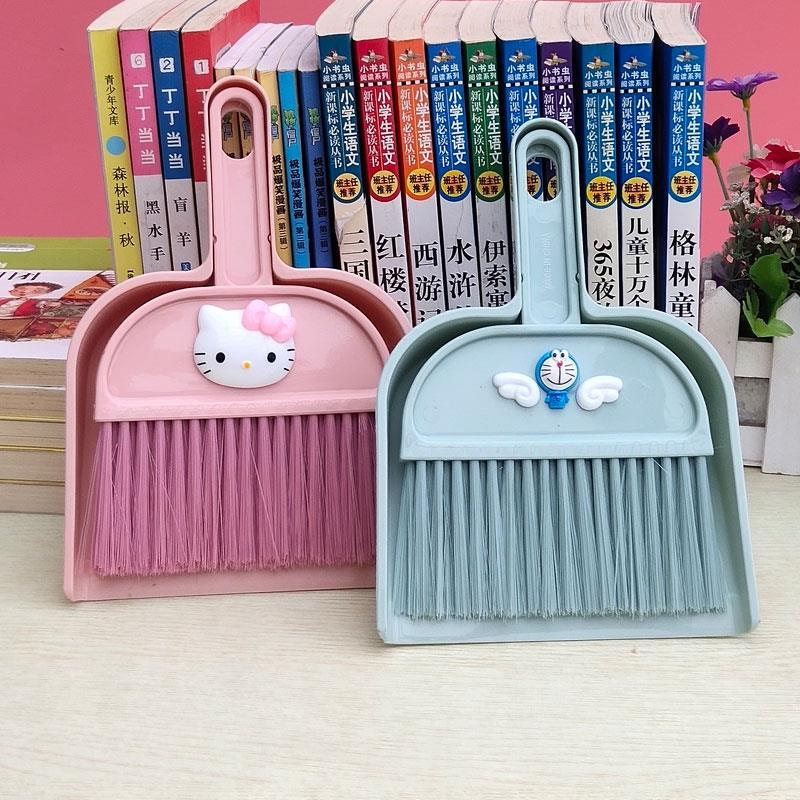 cute cartoon desktop mini small broom suit indoor household children‘s plastic dustpan broom pet shovel