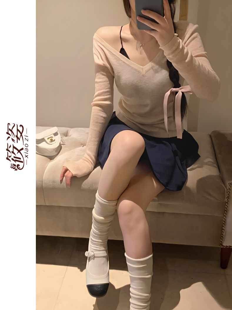 筱姿溫柔過境春季慵懶V領針織衫打底吊帶背心+高腰芭蕾風半裙2023