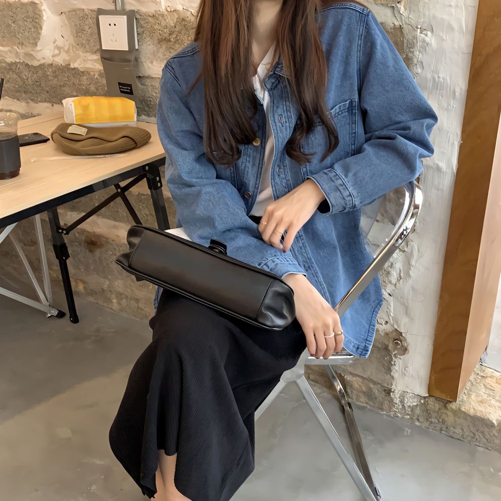 秋季2023新款BF風寬鬆中長款ins超火的復古翻領長袖牛仔襯衫女潮