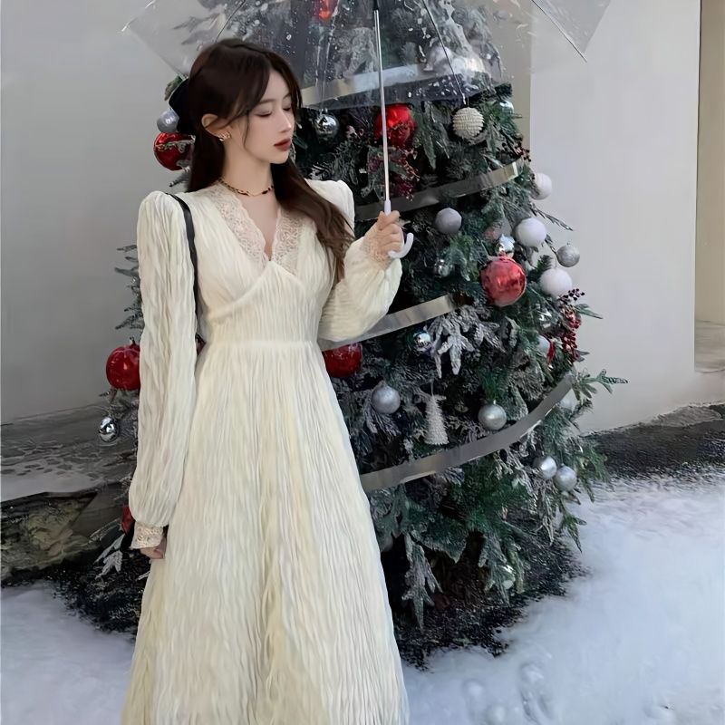 加絨蕾絲孕婦連衣裙V領秋冬保暖長款收腰氣質洋氣法式復古長裙子