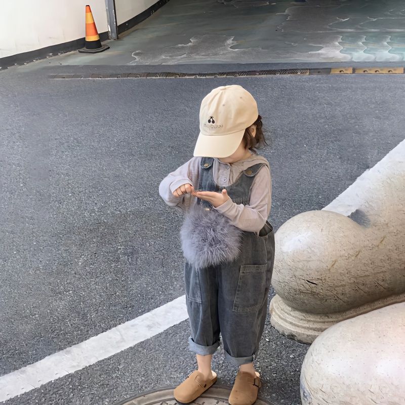 女童背帶褲牛仔韓版2023春秋款男女寶寶休閒洋氣時髦連身褲長褲潮