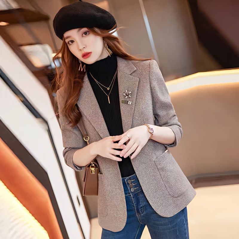 Dark gray suit jacket for women, spring and autumn 2023 new Korean style fashion plaid, age-reducing temperament, slimming small suit