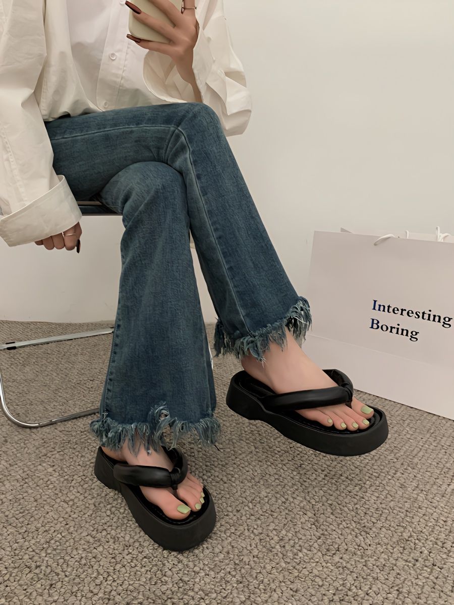 Benjiang Lizi Internet celebrity anti-slip slippers for women summer outer wear 2023 new beach thick-soled flip-flops