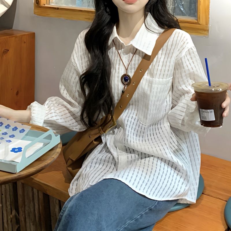 防曬衣女外穿小眾設計感鏤空寬鬆外搭長袖襯衫+前開叉牛仔半身裙