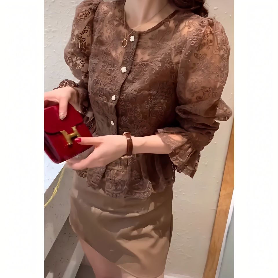 設計感小眾2023春季新款水溶刺繡網紗襯衣修身顯瘦上衣打底小衫女