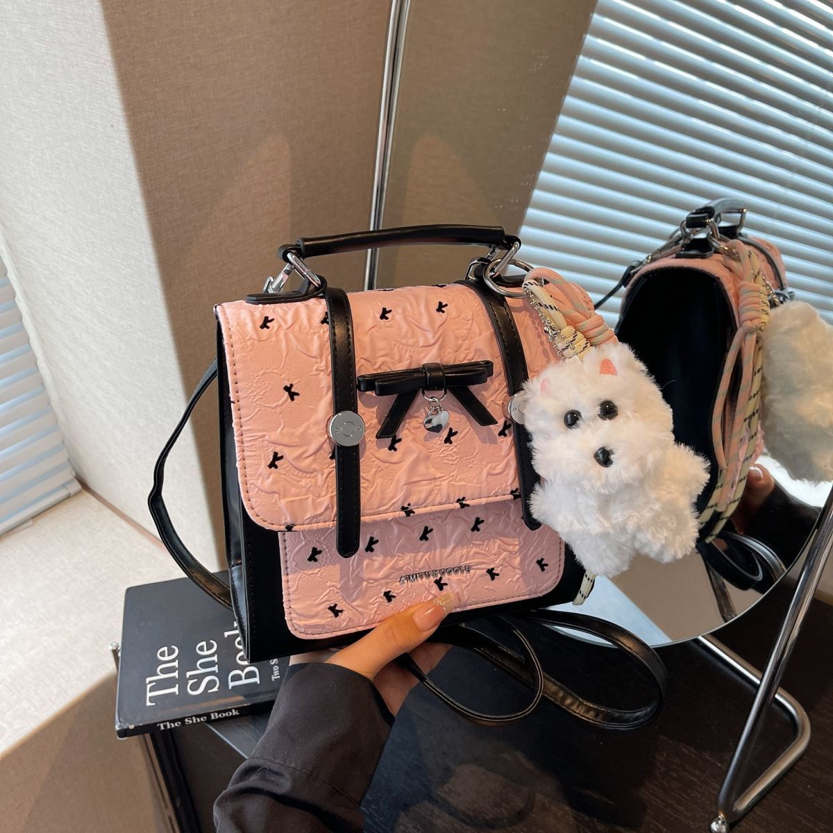 Women's Tote Bag Stylish Fashionable Commuting Handbag For Daily_voghion.com