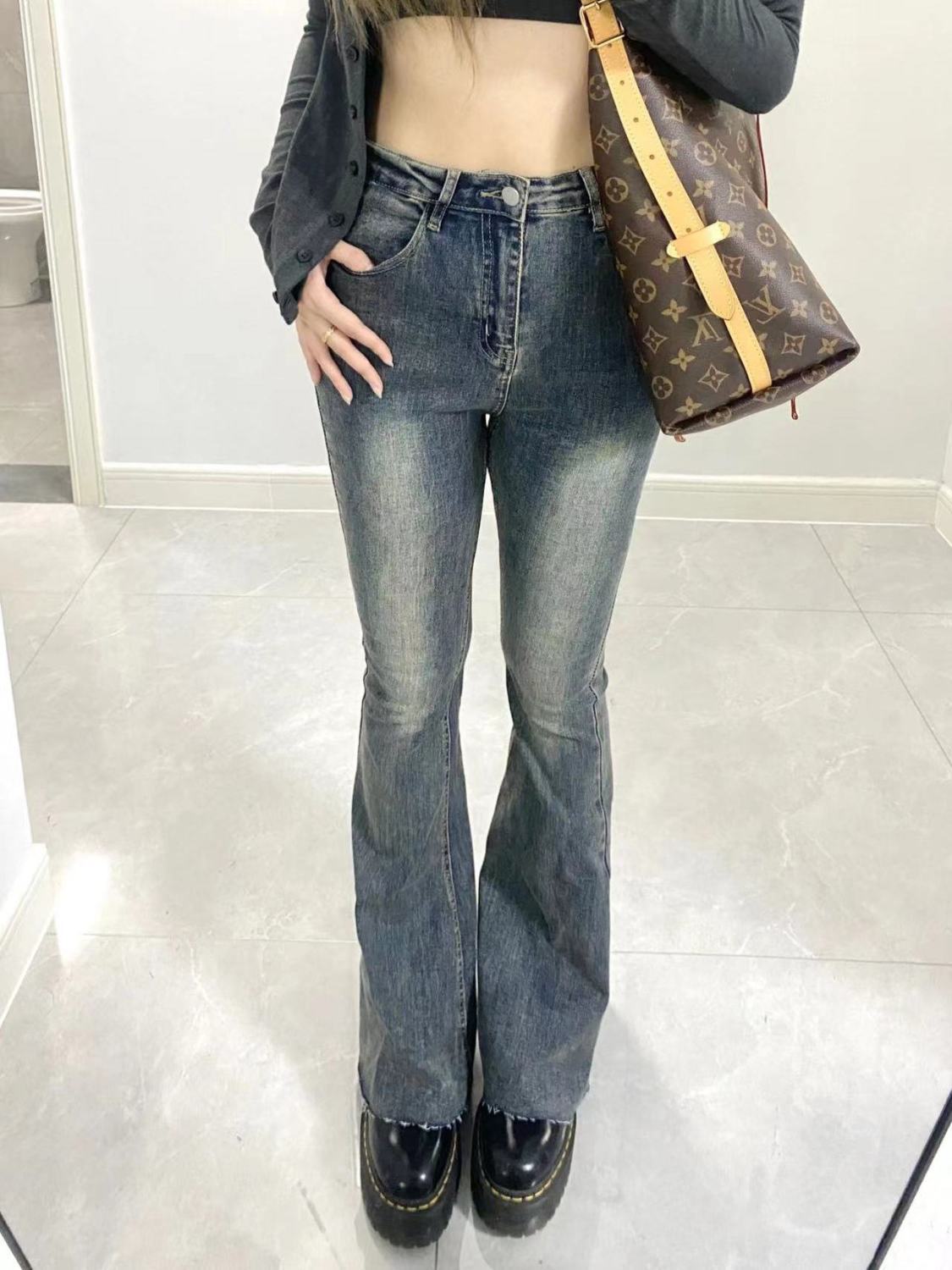 水洗做舊藍色大喇叭牛仔褲女小個子修身顯瘦韓版時尚百搭翹臀長褲