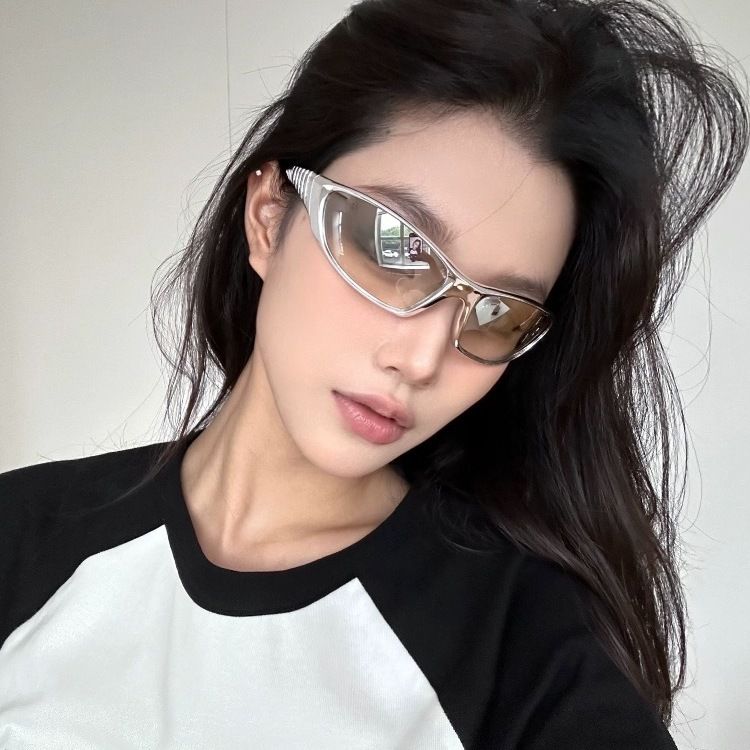 歐美未來科技感銀色Y2K千禧墨鏡辣妹復古高級感街拍太陽眼鏡
