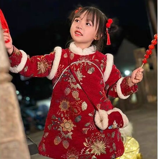 女童中国汉服冬款加绒儿童唐装过年拜年旗袍加厚女宝新年连衣裙