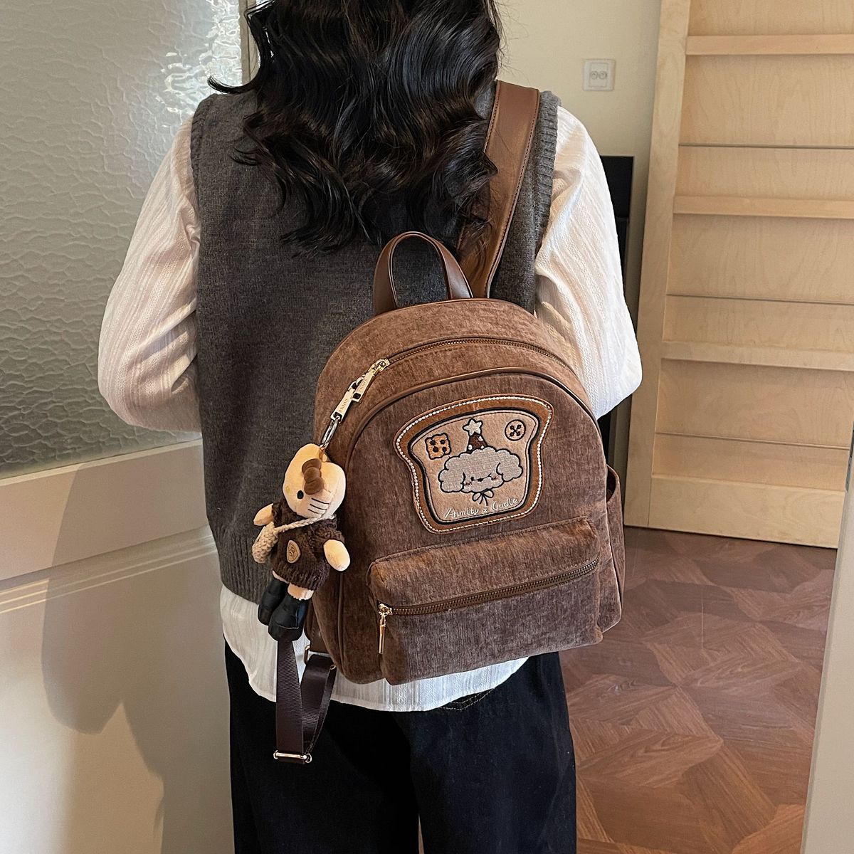 Amy Rabbit Women's Backpack Cute Retro Style Commuter Rucksack_voghion.com