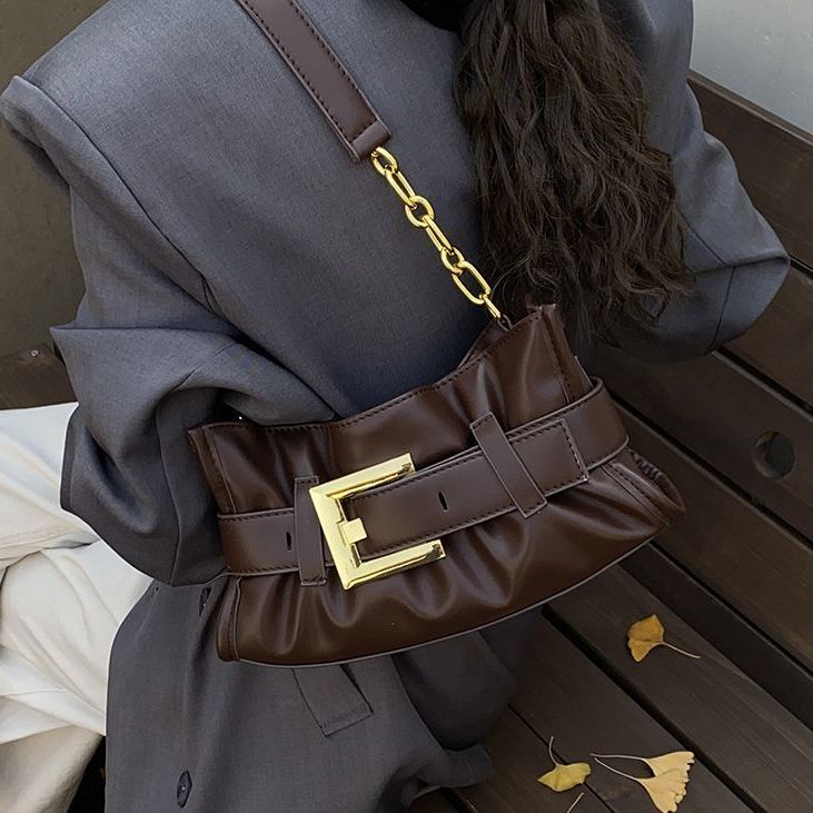 Niche Hih-end Pleated Desin Handba 2025 New Model With Belt Buckle, Stylish Underarm Ba, Eleant Commuter Utility_voghion.com