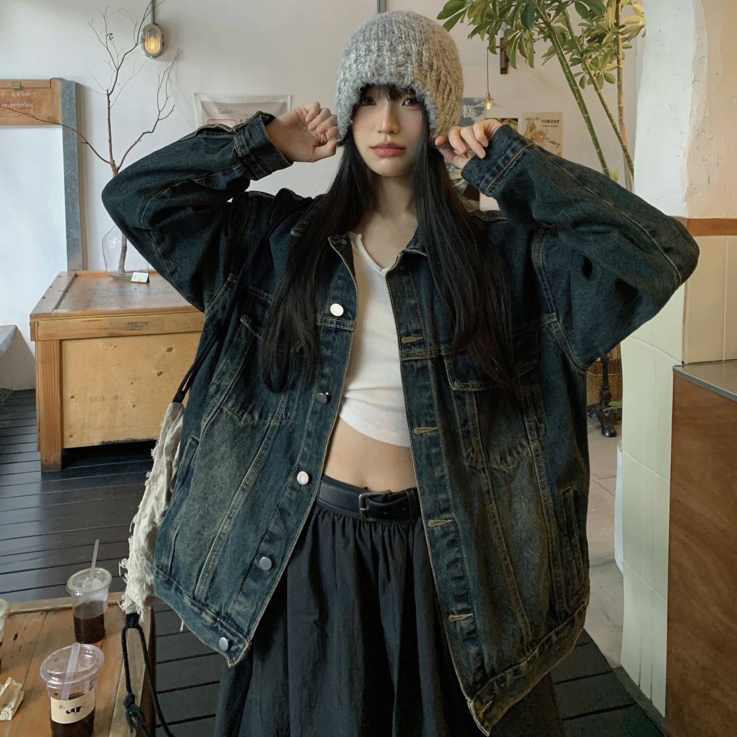 American retro distressed denim jacket for women spring and autumn 2023 new Korean style loose and versatile jacket top