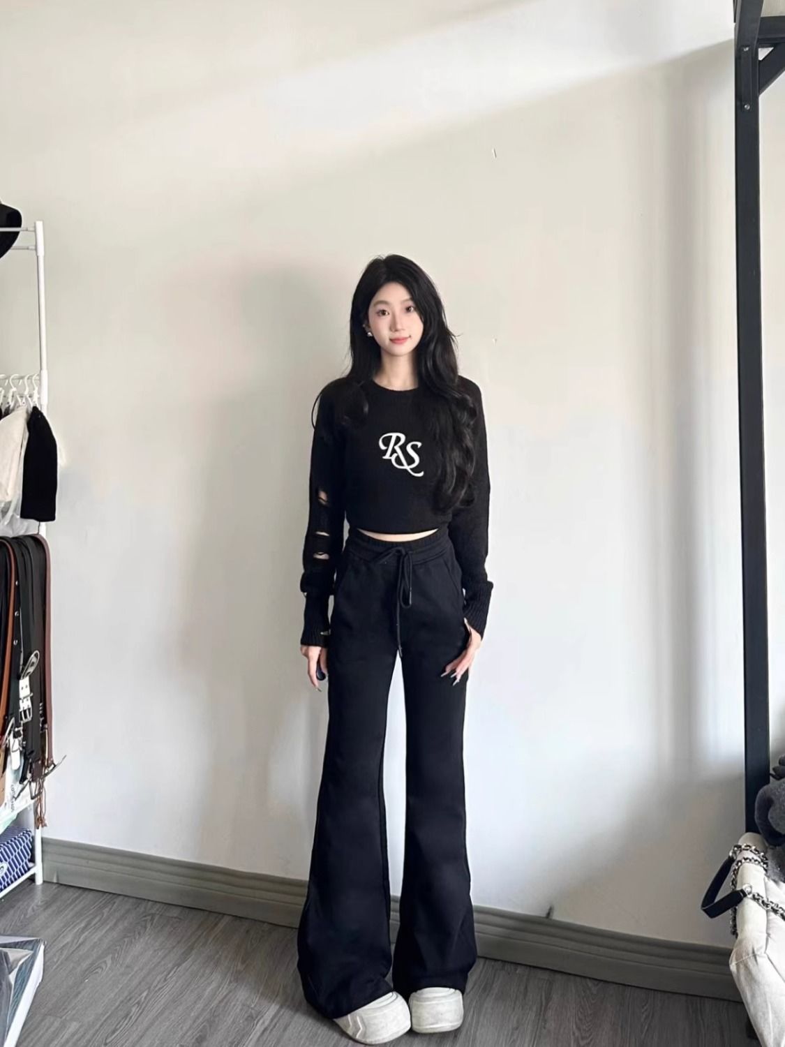 美式黑色微喇褲加厚加絨女秋冬新款低腰顯瘦垂感寬鬆休閒瑜伽褲子