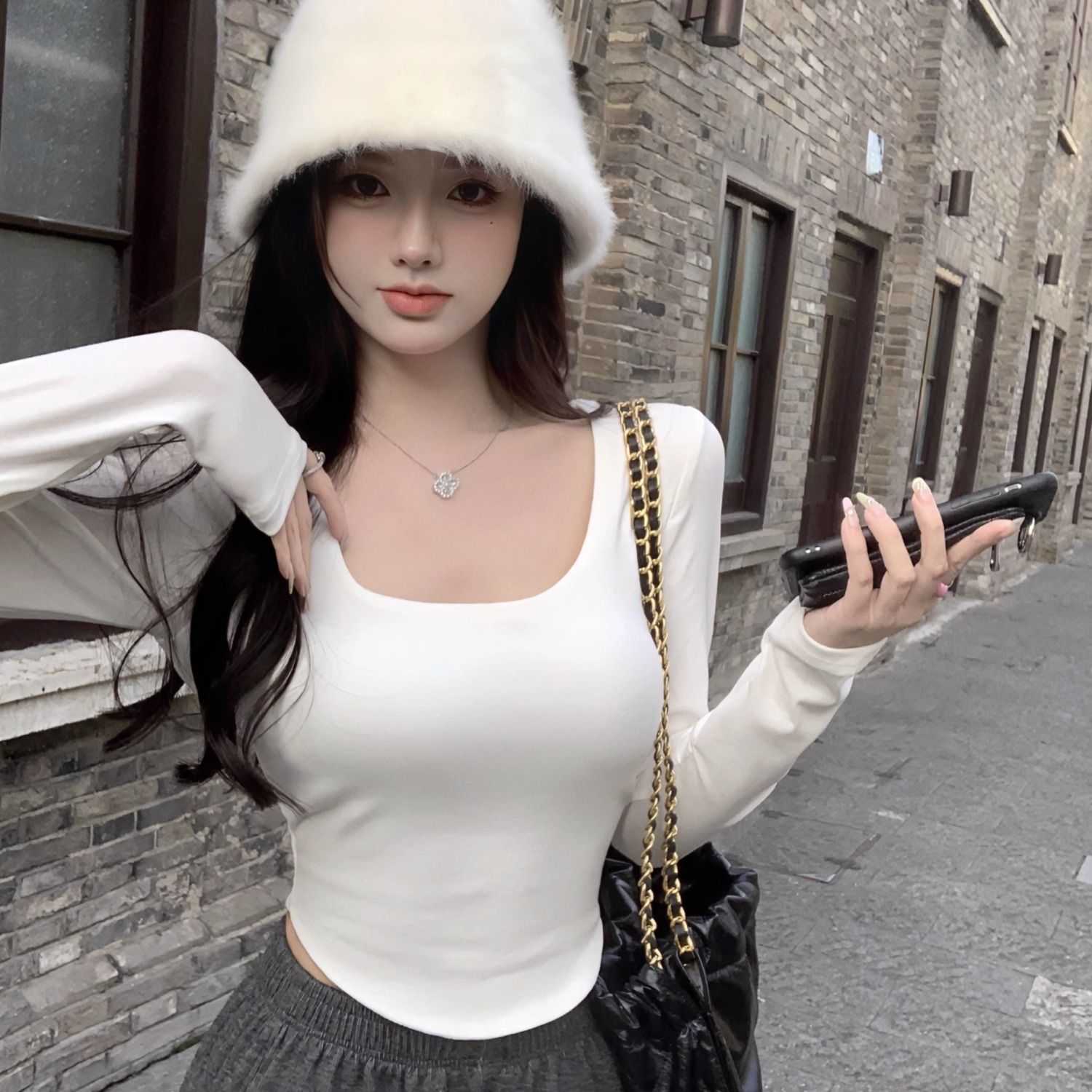 U領德絨打底衫女秋冬內搭加絨加厚短款T恤辣妹緊身顯瘦保暖上衣服