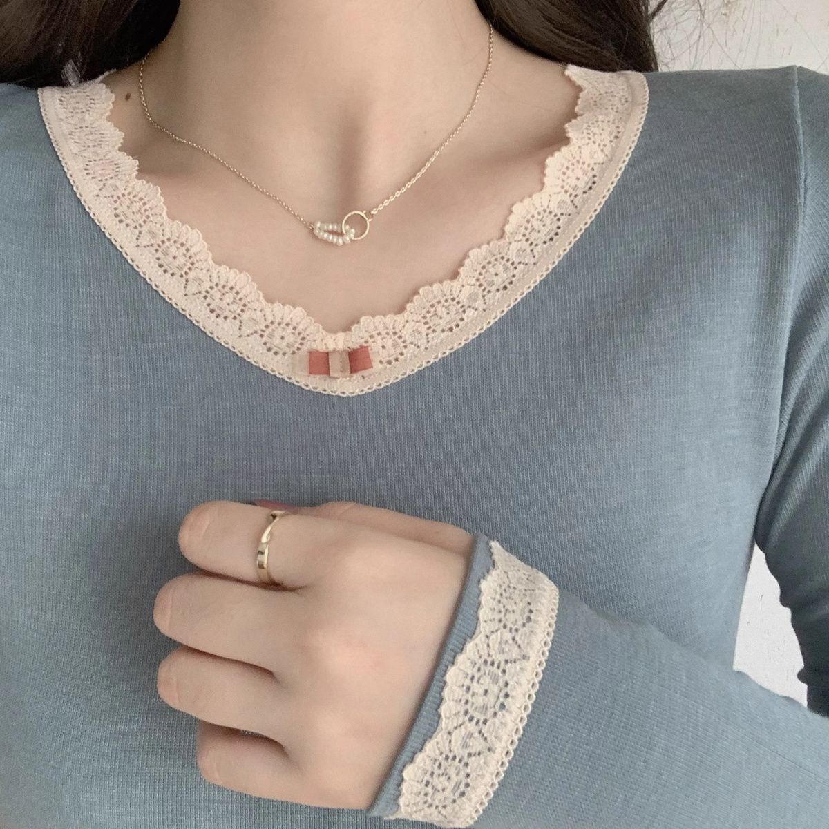 ins蕾絲花邊德絨無痕修身美體秋冬季保暖內衣女薄款秋衣秋褲套裝
