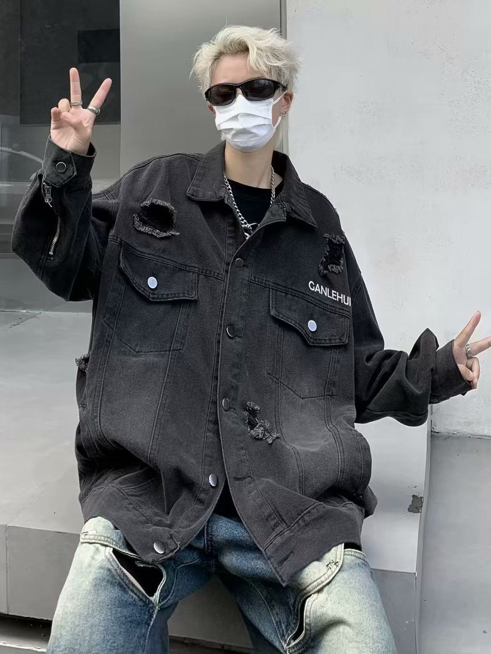 Herren Jeansjacke Im Used Look Vintage Stil Oversized Geschnitten_voghion.com