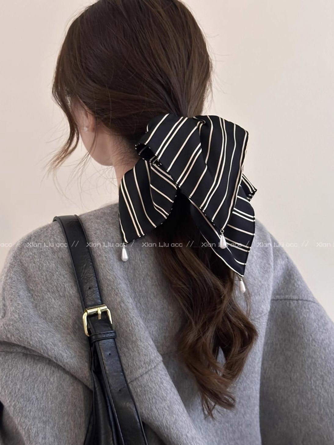 Korean Minimalist Striped Silk Scarf Clip For Women, 2026 New Model, High-end Half-tied Hair Accessory_voghion.com