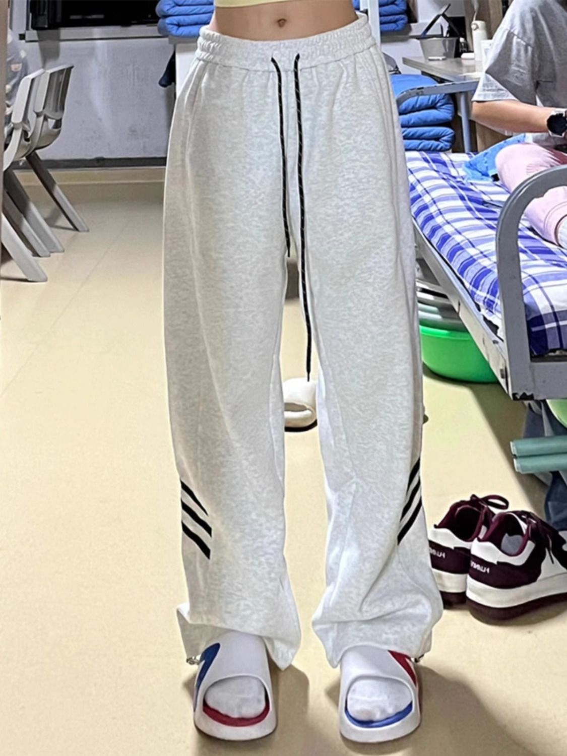 花灰三槓垂感直筒褲寬鬆運動褲女男高腰休閒闊腿衛褲子秋冬潮牌