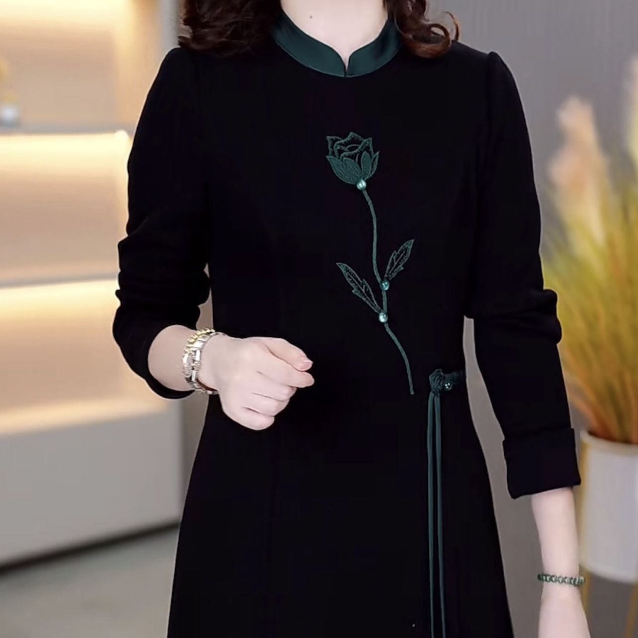 雪尼爾絨新中式國風改良旗袍連衣裙女2023秋冬新款洋氣加厚裙子