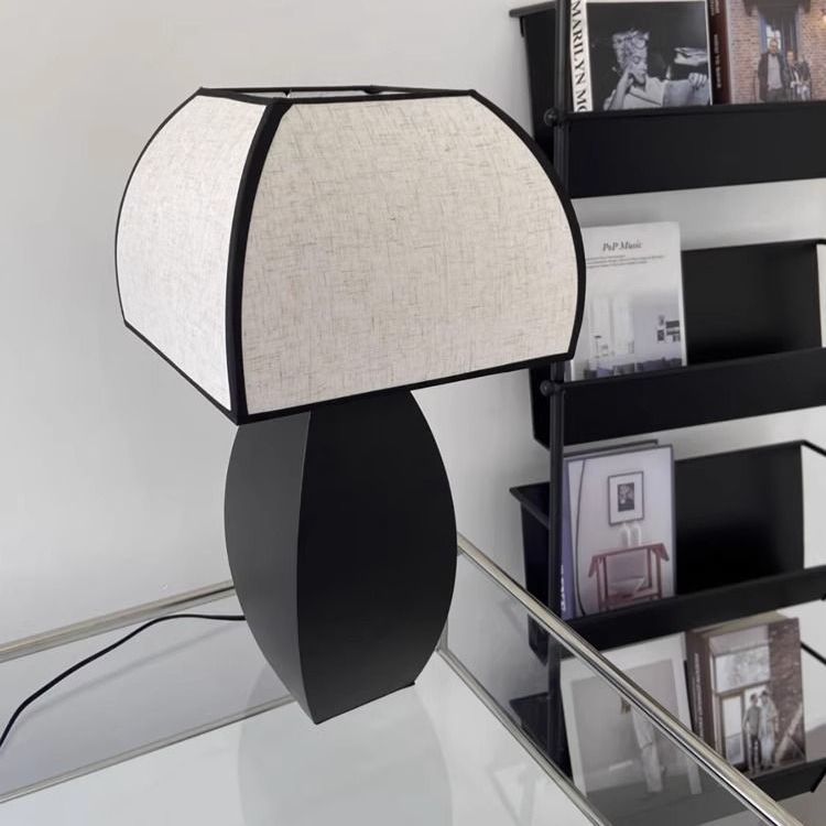 Moderner minimalistischer Vintage-Tisch für Wohnzimmer, Arbeitszimmer, Schlafzimmer, Nachttischlampe, neuer chinesischer Stil, gemütliches High-End_voghion.com