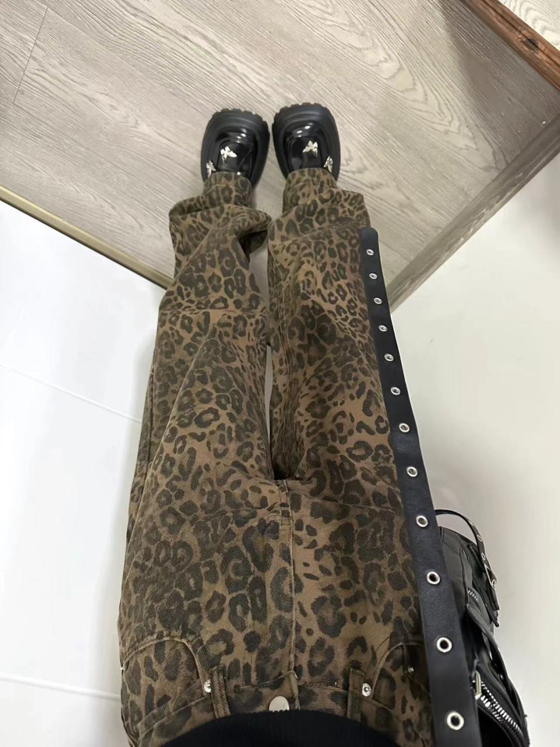 美式復古豹紋闊腿牛仔褲女秋冬高街設計感寬鬆顯瘦高腰休閒直筒褲