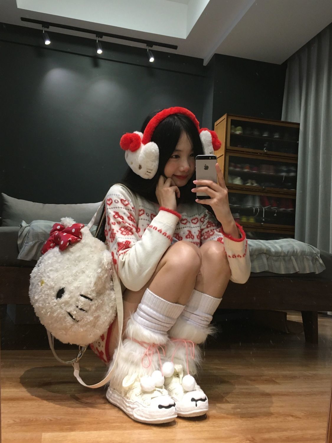 可愛卡通HelloKitty毛茸茸包秋冬新款小眾設計百搭大容量單肩包潮