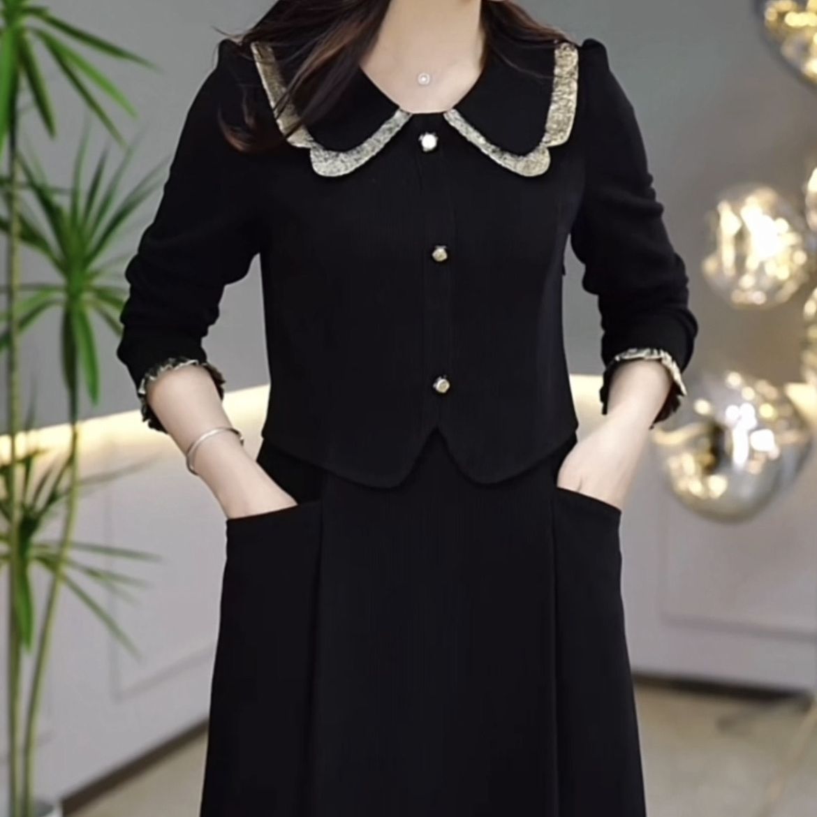 娃娃領減齡加厚雪尼爾絨連衣裙2023新款女裝秋冬高檔顯瘦時尚裙子