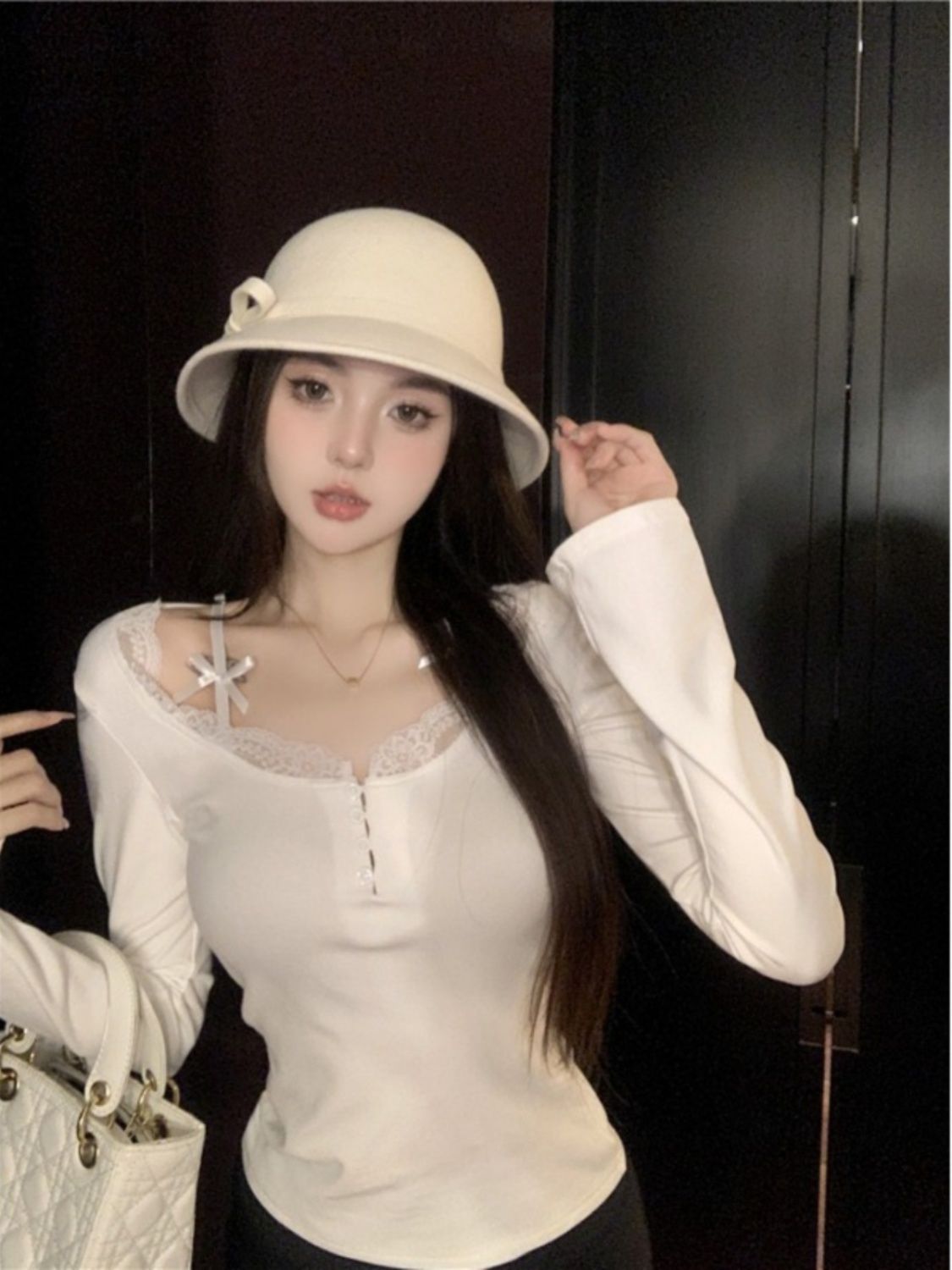 秋冬法式蕾絲邊蝴蝶結修身氣質打底衫女內搭甜辣妹露肩上衣設計感
