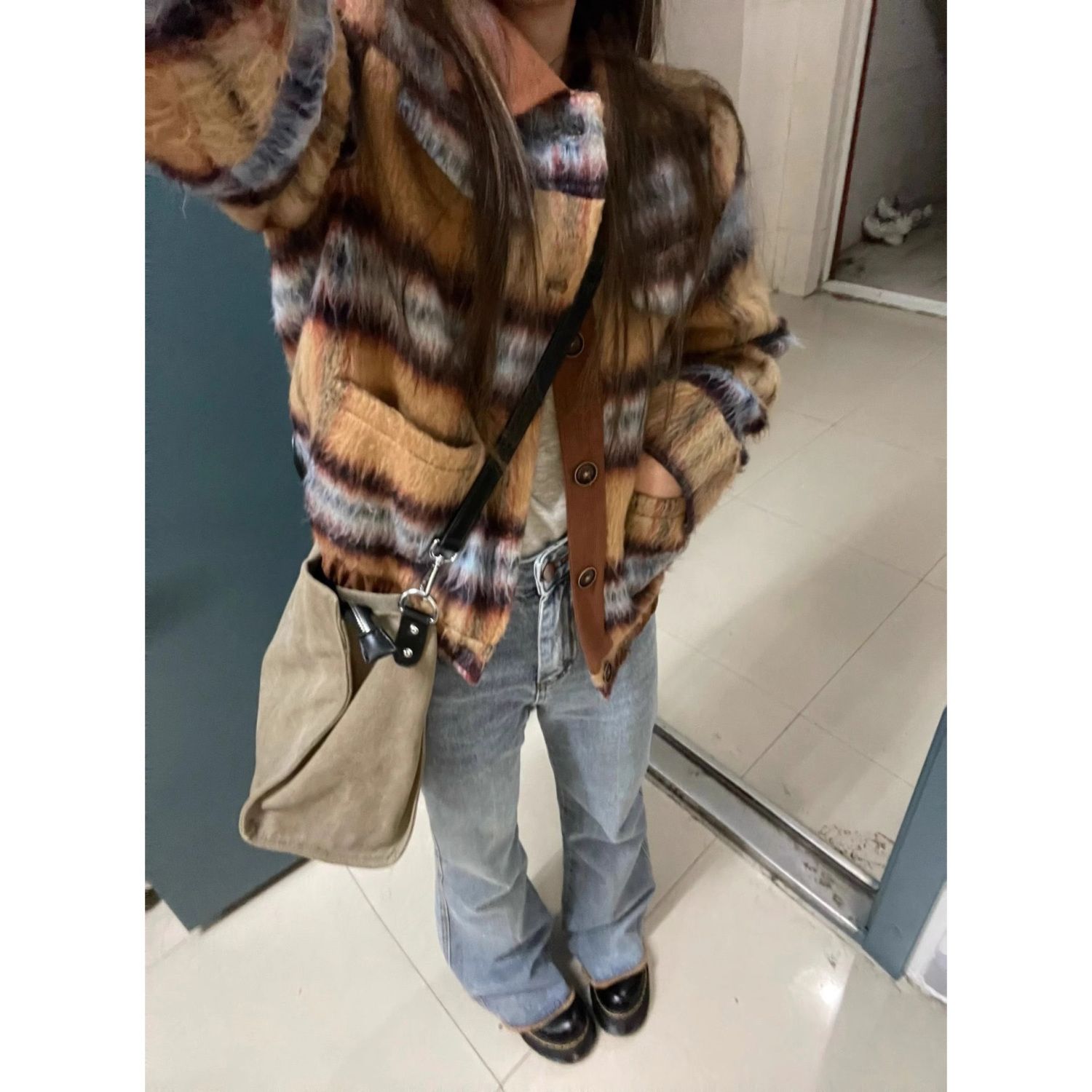 Maillard plaid woolen short coat for women, autumn and winter design, high-end, small, quilted, loose jacket, trendy