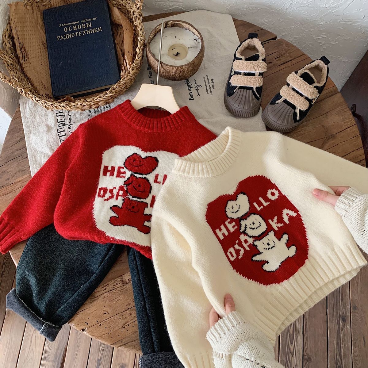 Maglione in maglia rosso per bambini pullover invernale bimbi_voghion.com