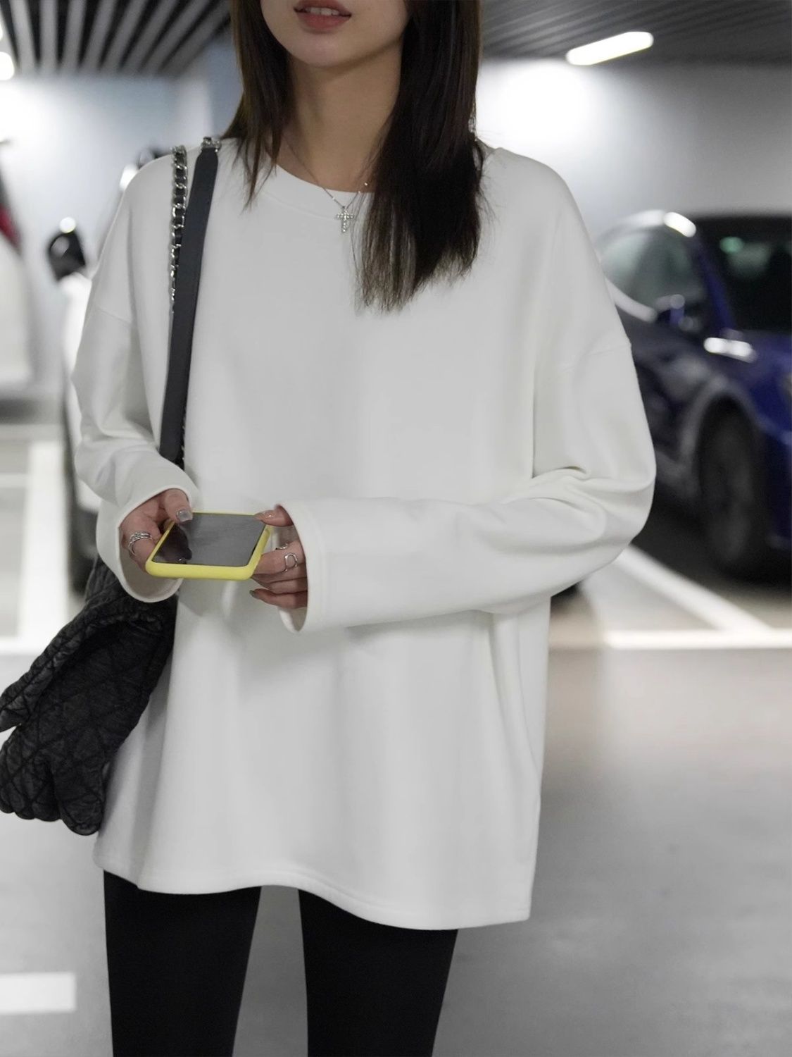 德絨圓領秋冬新款打底衫女洋氣時髦寬鬆顯瘦長袖內搭保暖t恤上衣