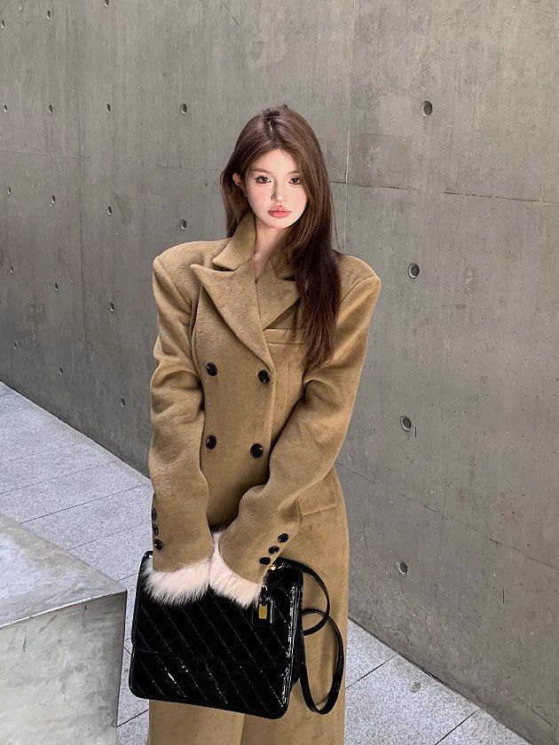 大碼毛毛拼接中長款過膝毛呢外套女秋冬高級寬鬆收腰咖色呢子大衣