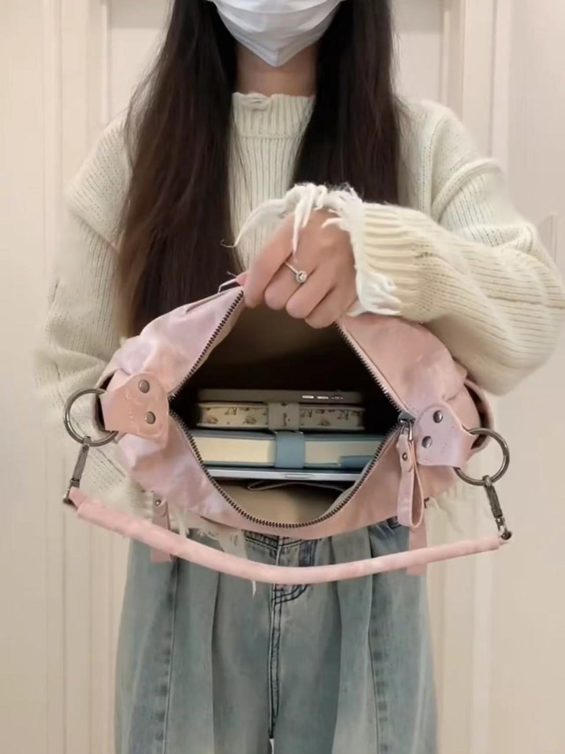 包包女小眾秋冬2023新款大容量腋下包百搭復古質感面料單肩斜挎包