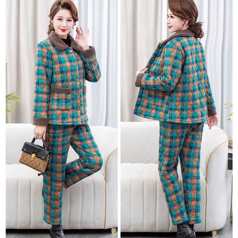 Autumn and winter middle-aged and elderly mother's clothing plus velvet warm plaid two-piece suit Western style casual home cotton clothing women's cotton clothing
