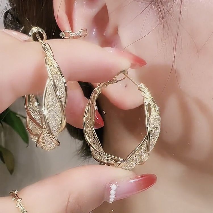 Korean Style Minimalist Crystal Hoop Earrings Light Luxury_voghion.com
