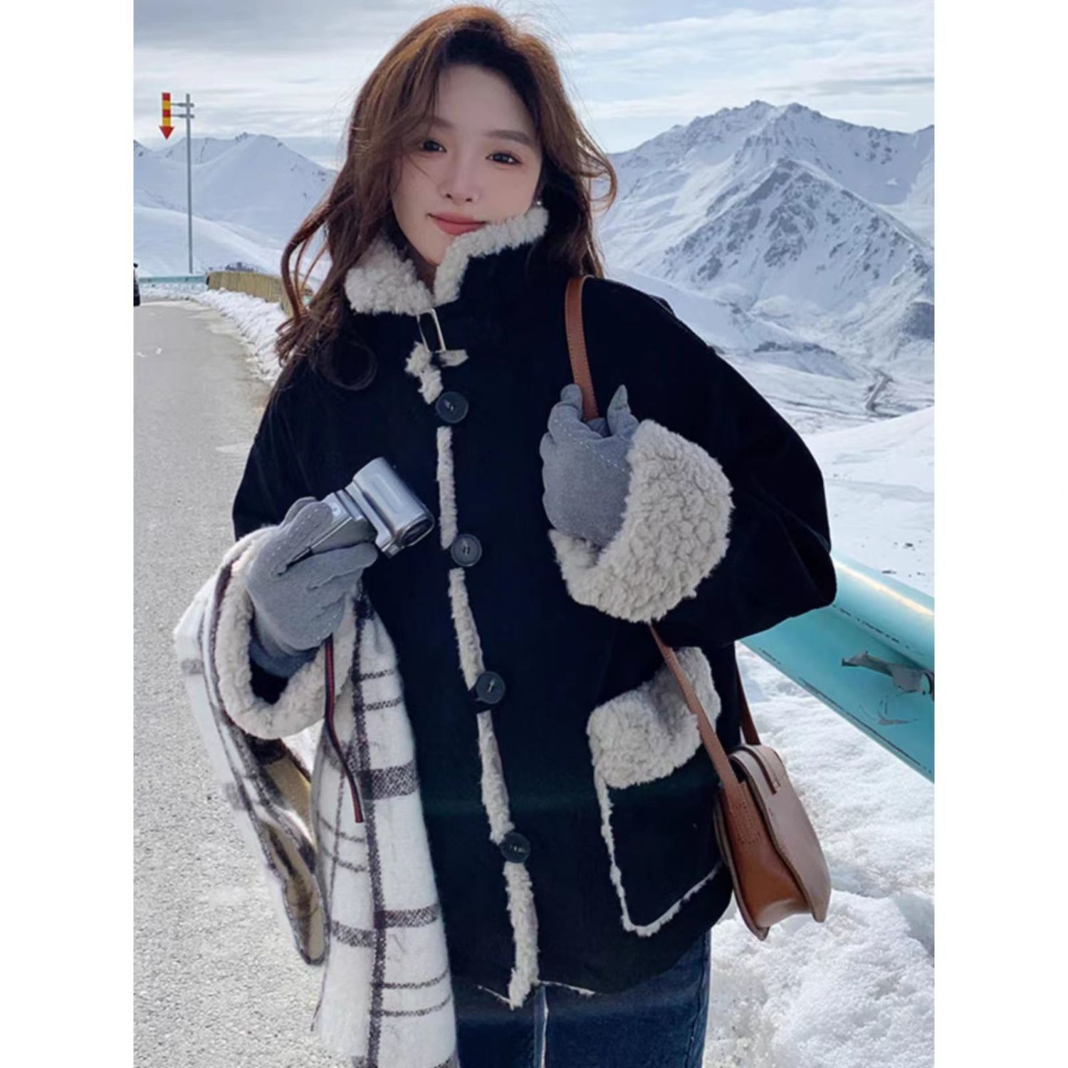 黑色復古燈芯絨羊羔毛外套女2023秋冬新款韓系慵懶風厚加絨上衣