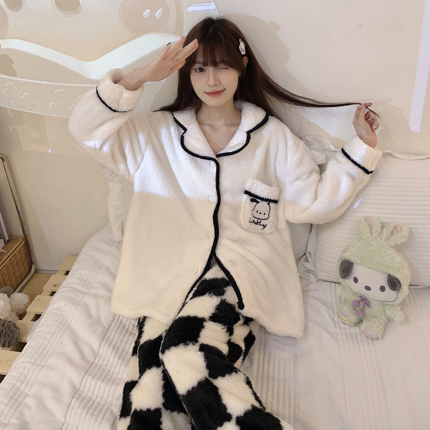 2023新款秋冬季天珊瑚絨加絨加厚格子睡衣女法蘭絨套裝毛絨家居服