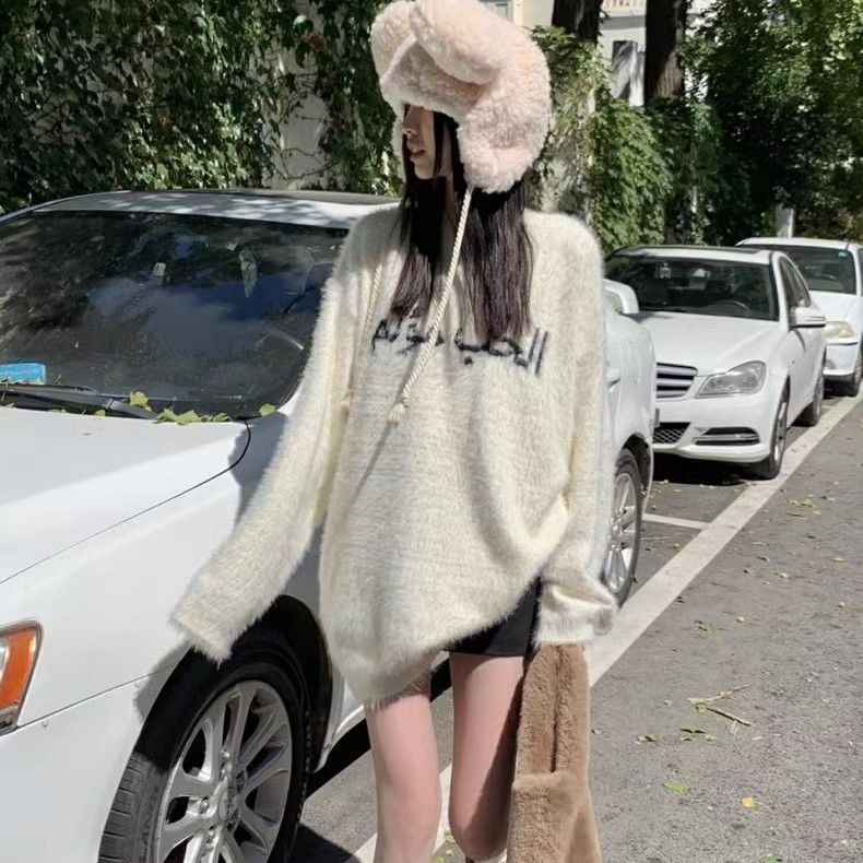 毛茸茸軟糯白色刺繡毛衣女2023秋冬新款加厚風寬鬆日系仿貂絨針織